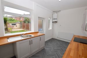 Kitchen- click for photo gallery
